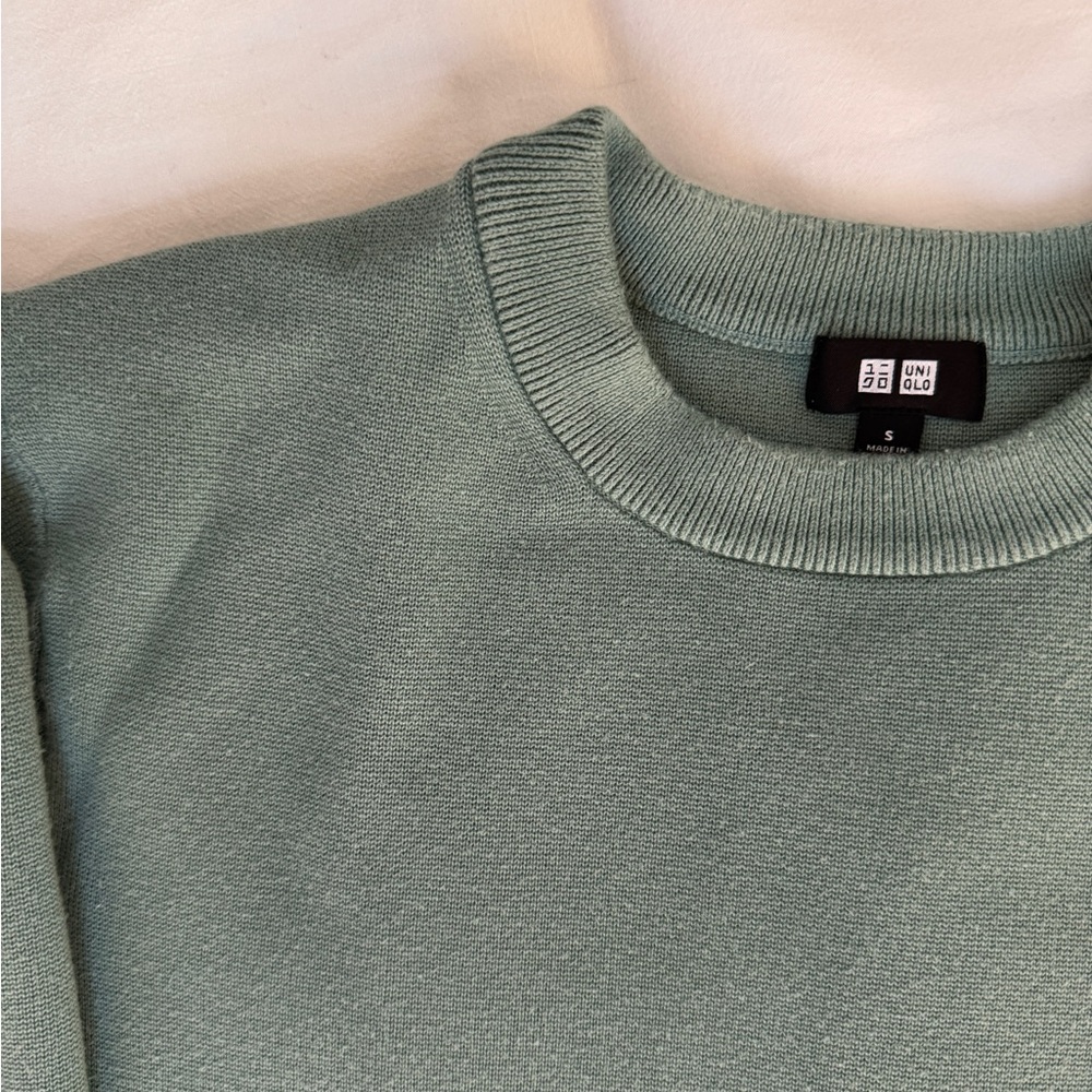 Green Uniqlo Sweater